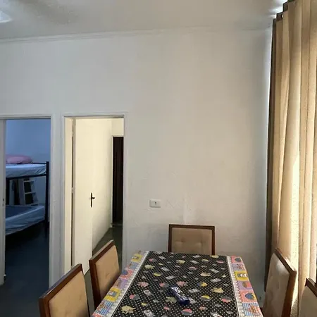 Apartamento na praia com estacionamento Pé na areia Guarujá-2